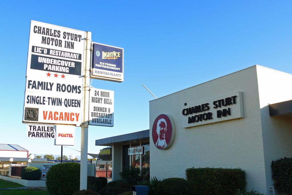 Charles Sturt Motor Inn West Wyalong Exteriör bild